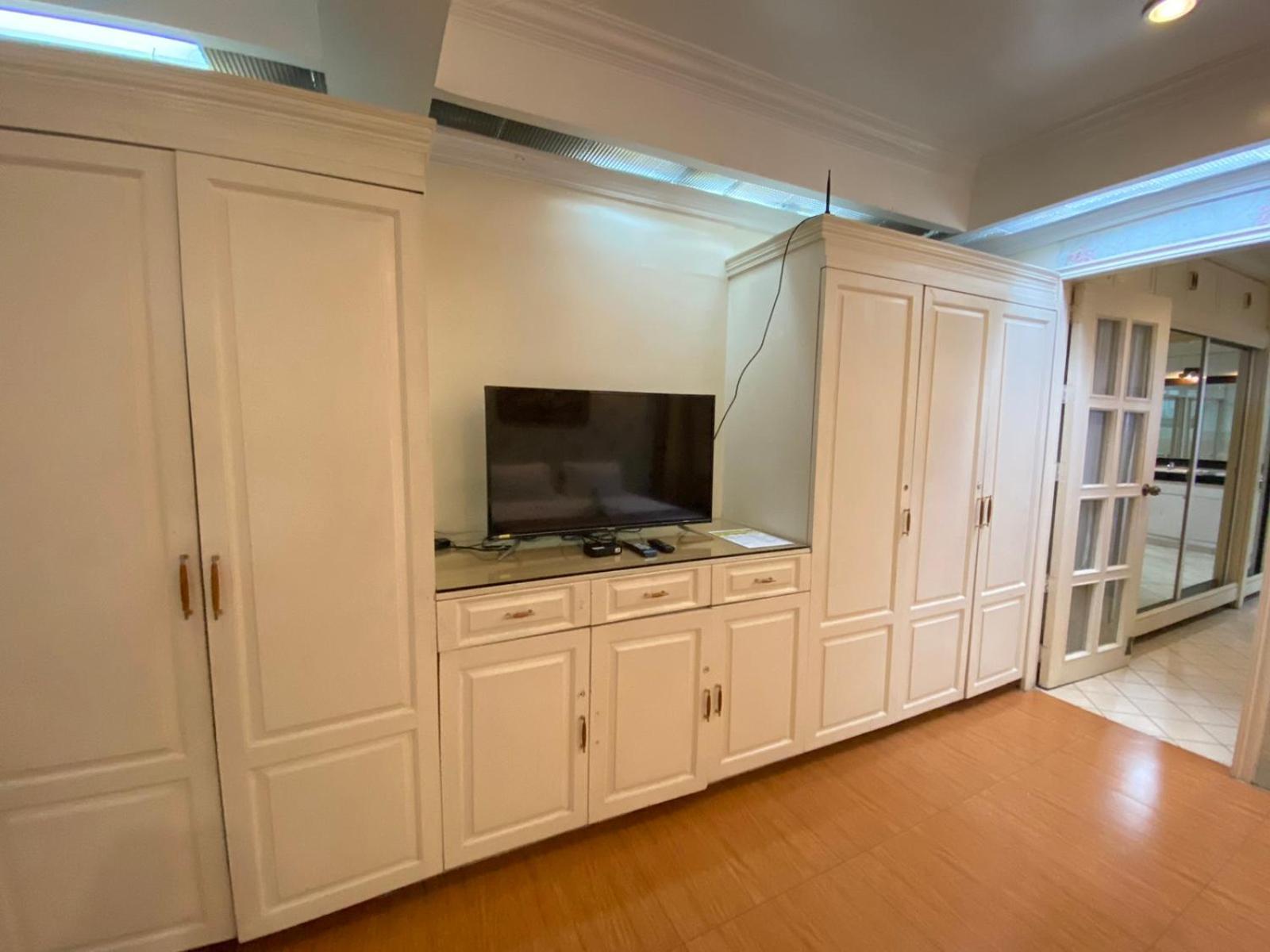 Stone House Quezon City San Juan  Экстерьер фото