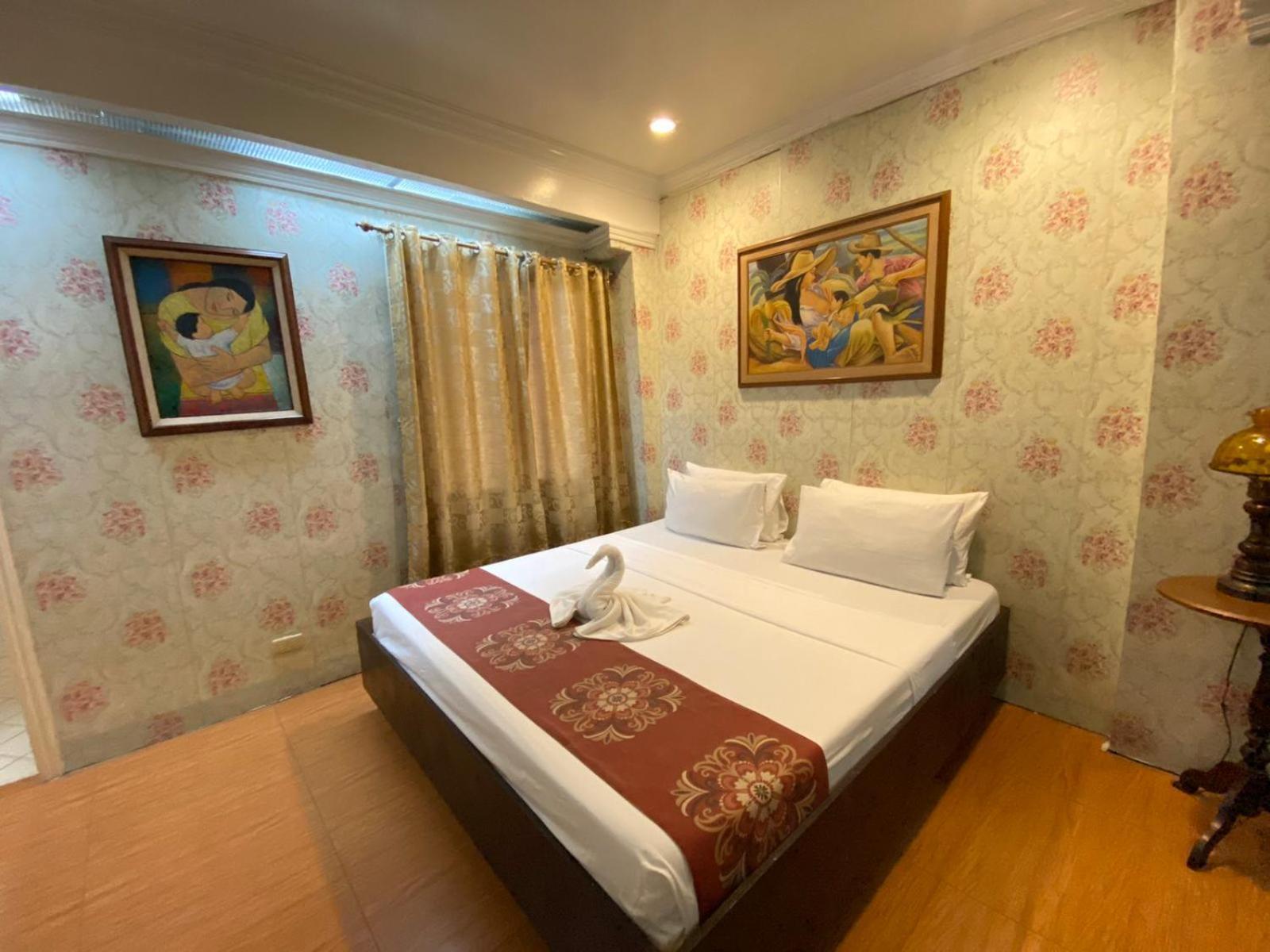 Stone House Quezon City San Juan  Экстерьер фото