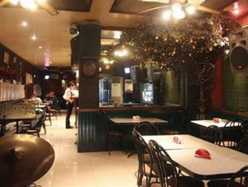 Stone House Quezon City San Juan  Экстерьер фото